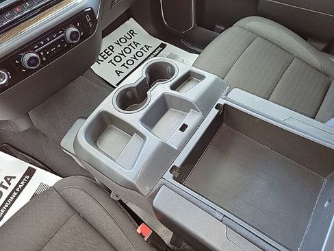 Used 2023 Chevrolet Silverado 1500 LT image 9