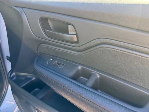 Certified 2024 Honda Odyssey Sport image 22