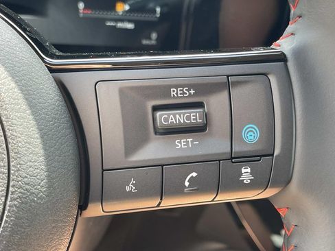 New 2026 Nissan Kicks SR w/ Cold Weather Package AWD/4WD image 31