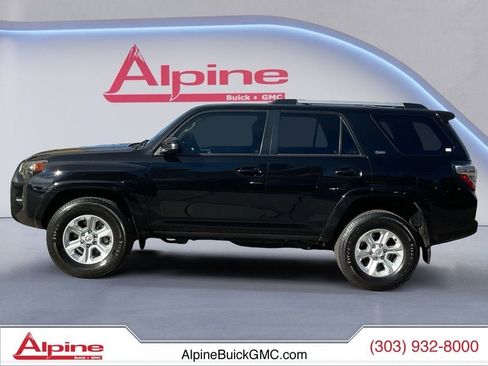 Used 2022 Toyota 4Runner SR5 image 2