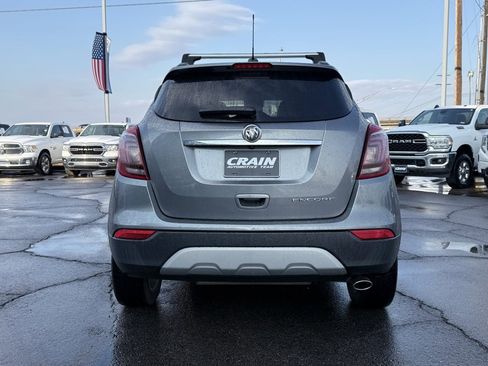 Used 2020 Buick Encore Preferred image 6