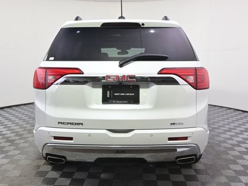 Used 2019 GMC Acadia Denali w/ Technology Package AWD/4WD image 5