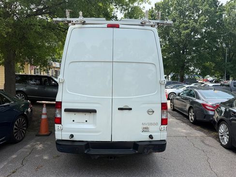 Used 2014 Nissan NV 2500 SV w/ Technology Package RWD image 5