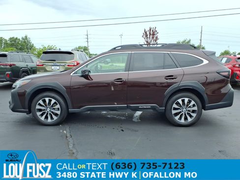 Certified 2024 Subaru Outback Limited AWD/4WD image 3