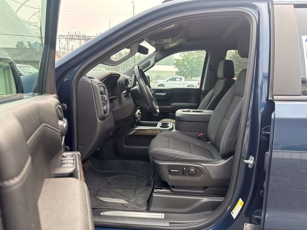Used 2020 Chevrolet Silverado 1500 RST w/ All-Star Edition AWD/4WD image 13