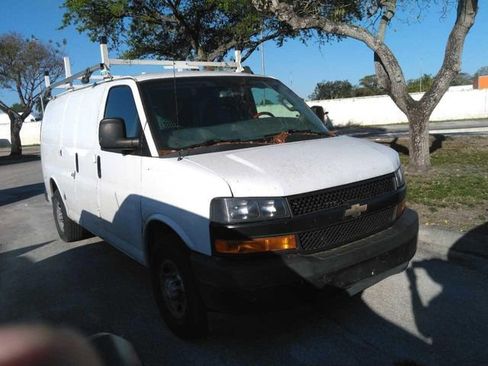 Used 2020 Chevrolet Express 2500 w/ Communications Package image 2