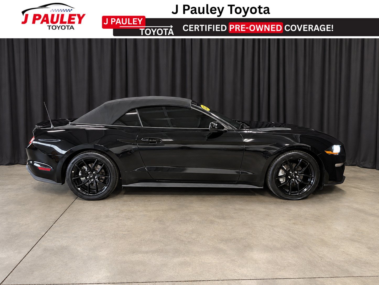 Used 2023 Ford Mustang Premium RWD image 7