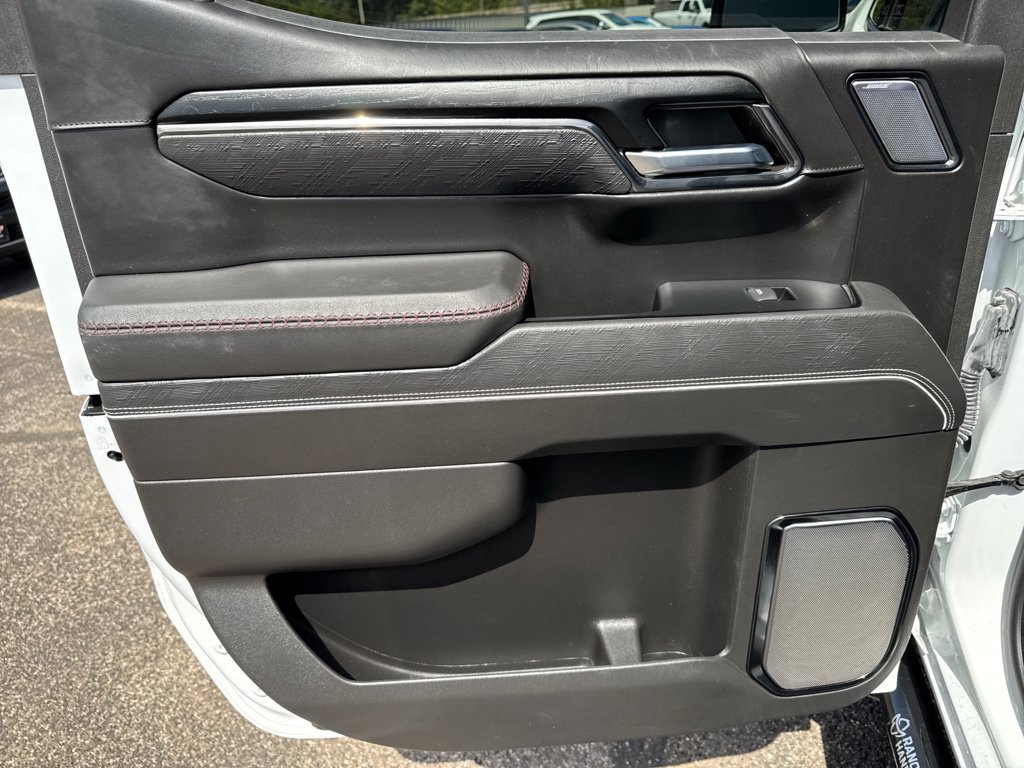 Used 2024 GMC Sierra 1500 AT4X AWD/4WD image 40