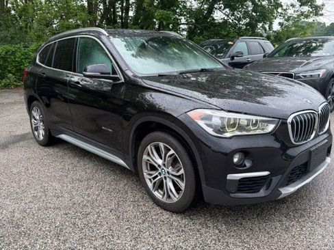 Used 2017 BMW X1 xDrive28i AWD/4WD image 3