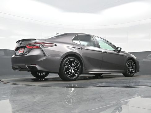 Used 2023 Toyota Camry SE FWD image 34