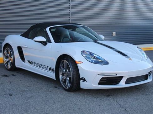 Certified 2024 Porsche 718 Boxster image 24
