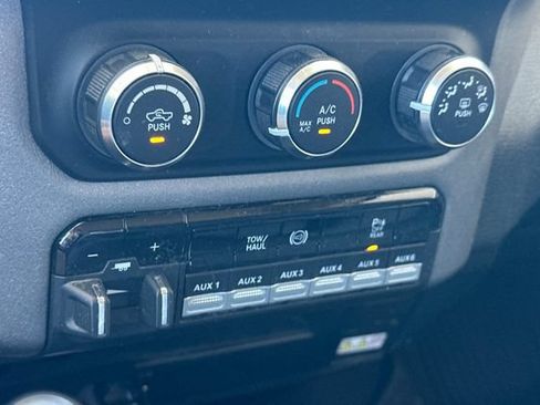 Used 2019 RAM 2500 Tradesman AWD/4WD image 19