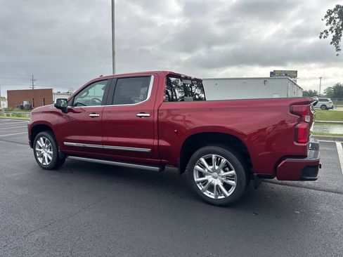 New 2026 Chevrolet Silverado 1500 High Country image 2
