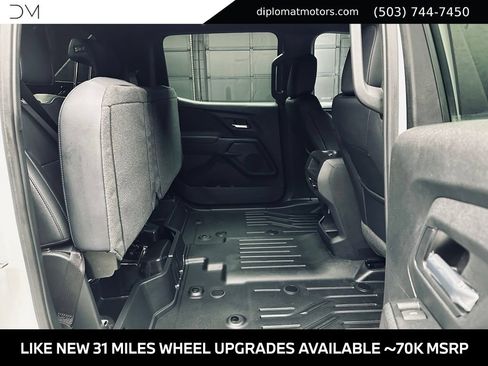 Used 2024 Chevrolet Silverado EV W/T AWD/4WD image 21