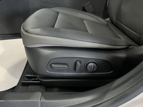 New 2026 Chevrolet Trax ACTIV w/ Driver Confidence Package image 12