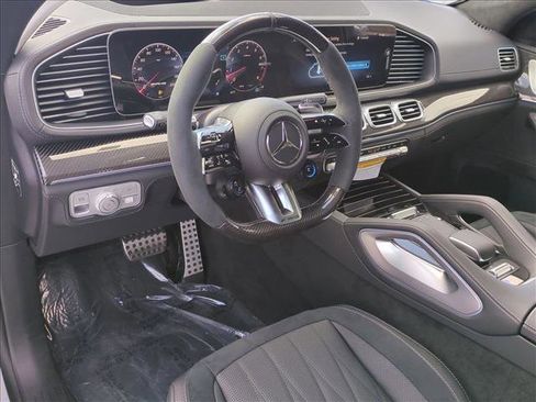 New 2026 Mercedes-Benz GLE 63 AMG S image 3