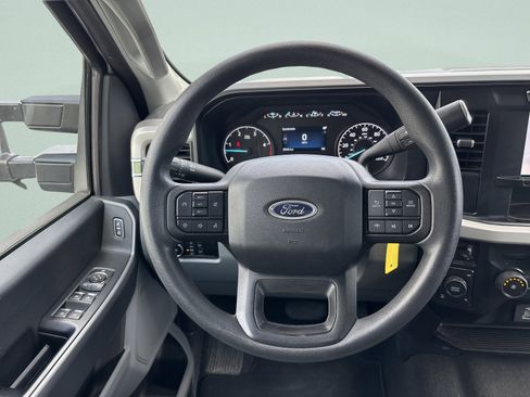 Used 2024 Ford F250 XLT AWD/4WD image 23