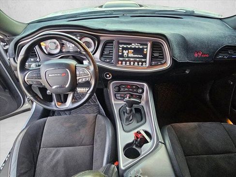 Used 2019 Dodge Challenger R/T w/ Plus Package image 16