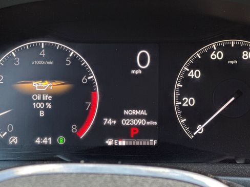 Used 2025 Honda Pilot TrailSport image 19