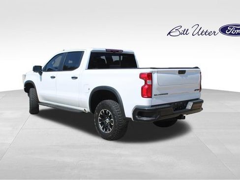 Used 2025 Chevrolet Silverado 1500 ZR2 w/ Technology Package AWD/4WD image 7