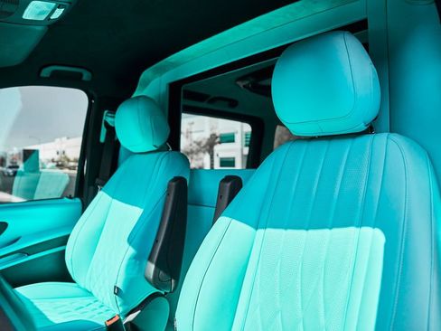 Used 2023 Mercedes-Benz Metris Passenger image 47