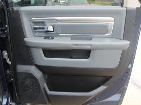 Used 2017 RAM 1500 Big Horn image 9