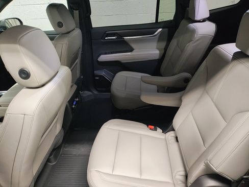 New 2026 GMC Acadia Elevation w/ Black Edition image 27