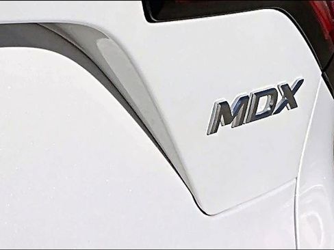 Used 2024 Acura MDX SH-AWD w/ Advance Package image 29