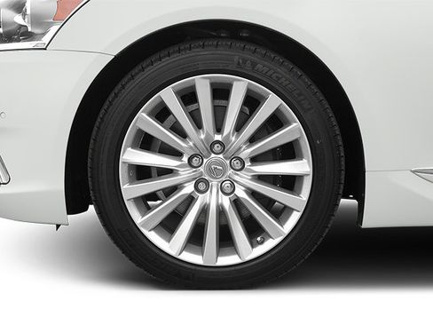 Used 2013 Lexus LS 460 w/ F-Sport Pkg RWD image 11