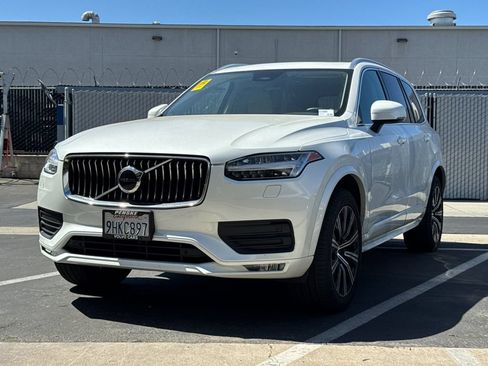Certified 2023 Volvo XC90 B6 Core w/ Protection Package Premier AWD/4WD image 2