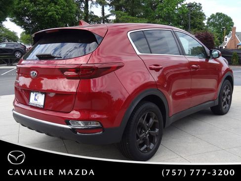 Used 2021 Kia Sportage LX AWD/4WD image 4