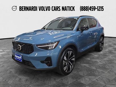Certified 2023 Volvo XC40 B5 Plus w/ Protection Package Premier