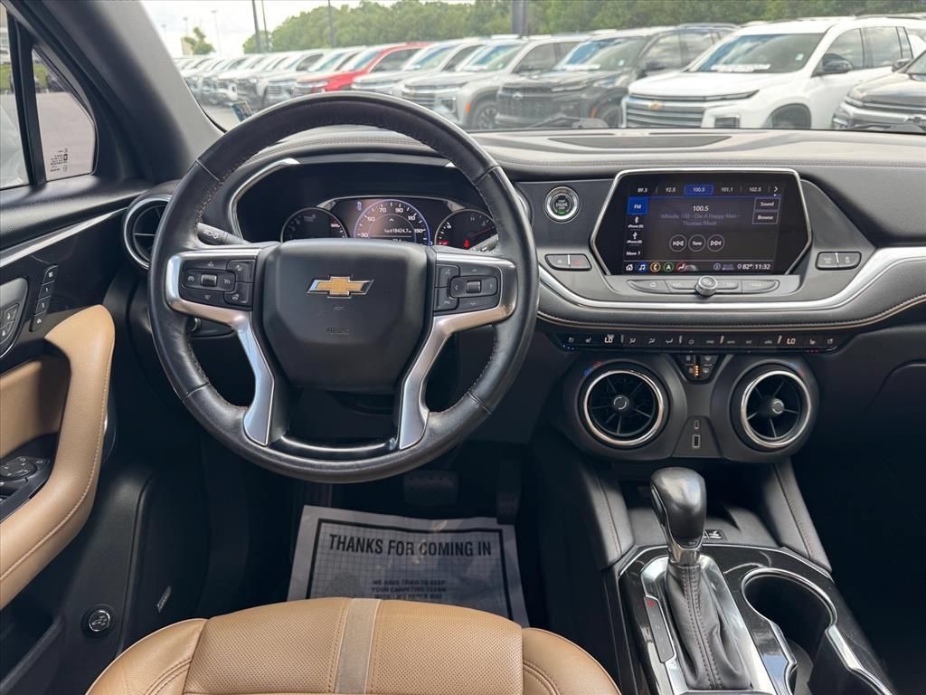 Used 2020 Chevrolet Blazer Premier w/ Driver Confidence II Package FWD image 14