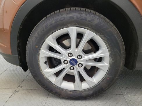 Used 2017 Ford Escape SE FWD image 31
