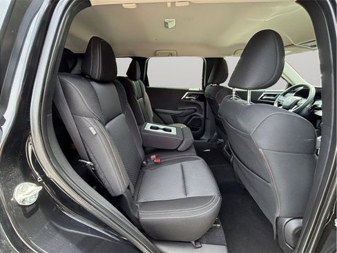 Used 2022 Mitsubishi Outlander ES image 35