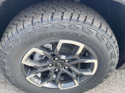 New 2026 Chevrolet Equinox ACTIV w/ Safety and Technology Package image 10