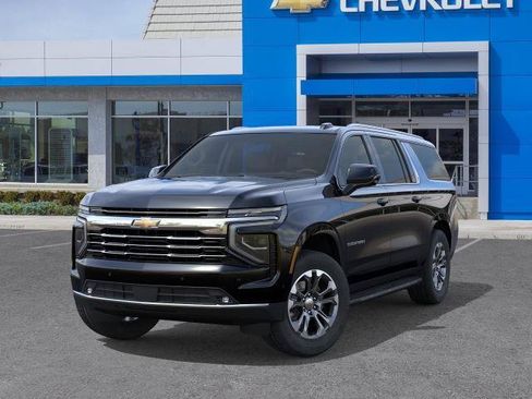 New 2026 Chevrolet Suburban LT w/ Comfort Package RWD image 6