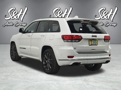 Used 2018 Jeep Grand Cherokee High Altitude image 17
