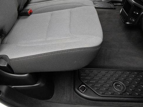 Used 2020 RAM 1500 Big Horn AWD/4WD image 35