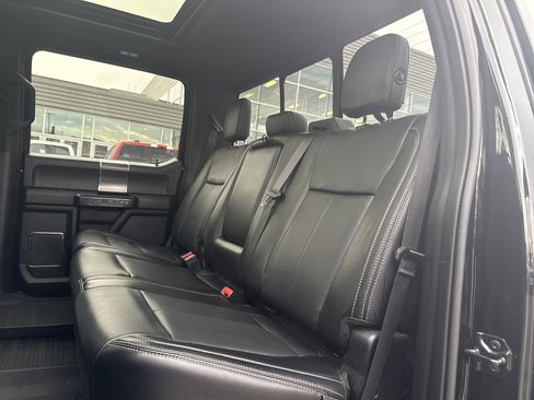 Used 2019 Ford F150 Lariat w/ Equipment Group 502A Luxury image 26