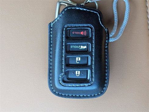 Certified 2022 Lexus RX 350 FWD w/ Premium Package image 26