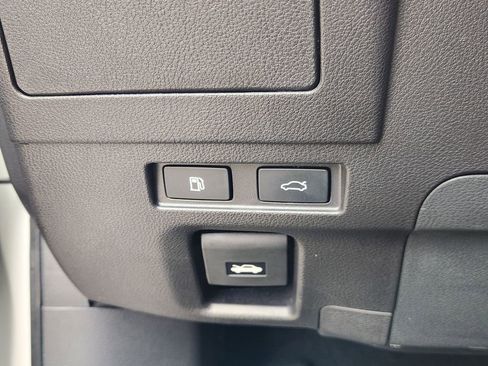 Used 2024 Lexus ES 250 w/ Premium Package image 21