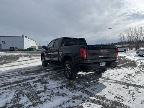 Used 2025 GMC Sierra 1500 AT4 w/ AT4 Premium Package image 5