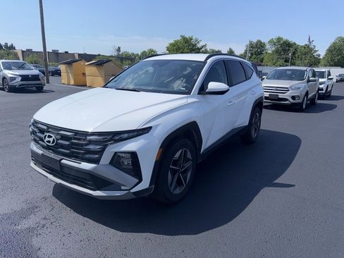 Used 2026 Hyundai Tucson SEL AWD/4WD image 3