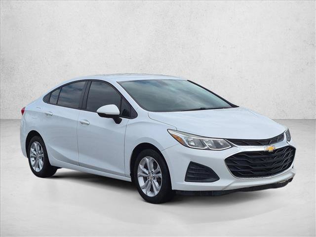 Used 2019 Chevrolet Cruze LS w/ LS Convenience Package FWD image 3