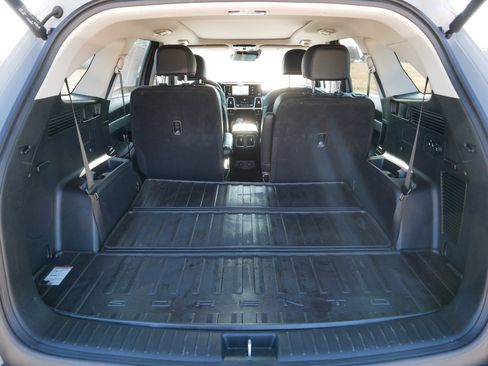 Certified 2022 Kia Sorento X-Line EX image 18