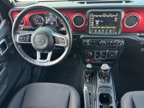 Used 2020 Jeep Wrangler Unlimited Rubicon AWD/4WD image 14