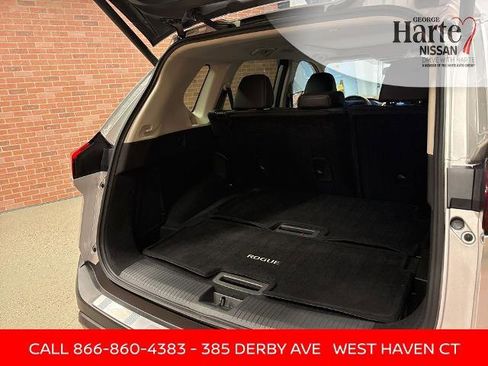 Certified 2022 Nissan Rogue SL image 27