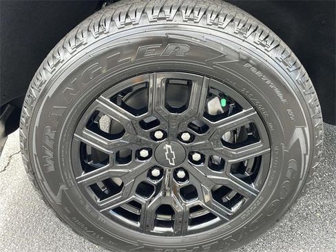 New 2026 Chevrolet Colorado W/T w/ WT Custom Package image 6