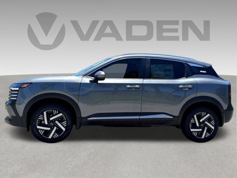 New 2026 Nissan Kicks S FWD image 31